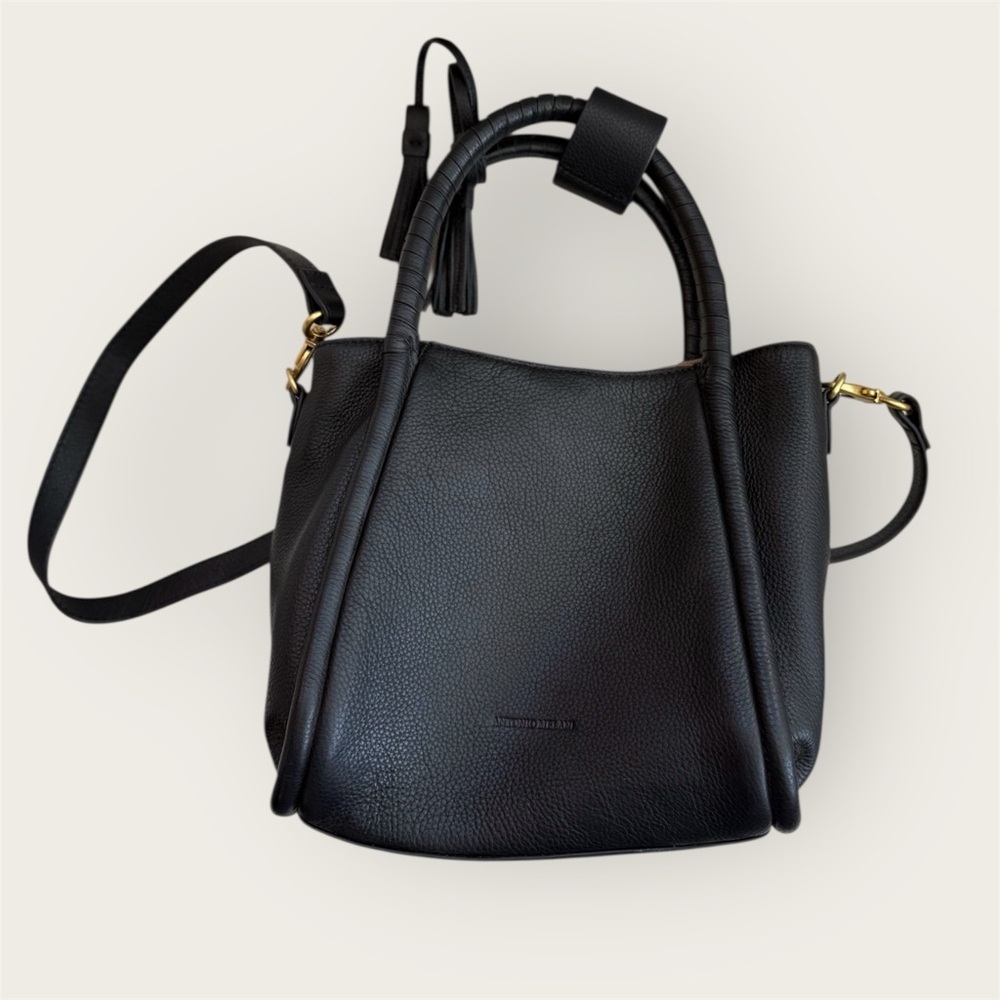 Antonio Melani small black leather Kennedy tote bag EUC gold hardware